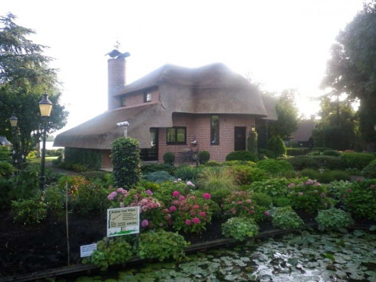 Rieten dak in Reeuwijk